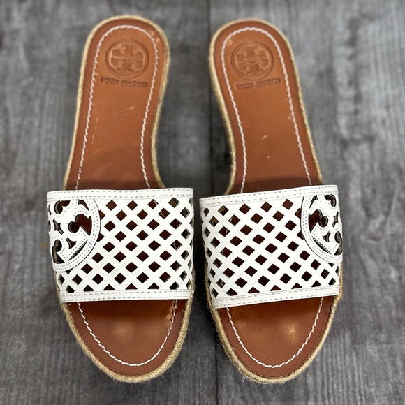 Tory Burch White Leather Thatched 65mm Platform Wedge Sandals - Picture 4 of 17